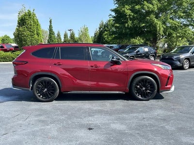 2023 Toyota Highlander XSE