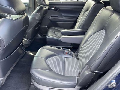 2022 Toyota Highlander XSE