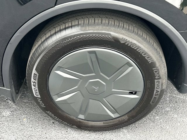 2026 Tesla Model Y Standard Range Standard