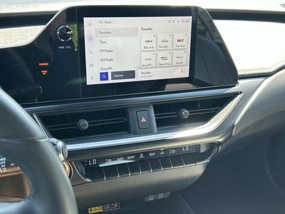 2024 Lexus UX 250h Base