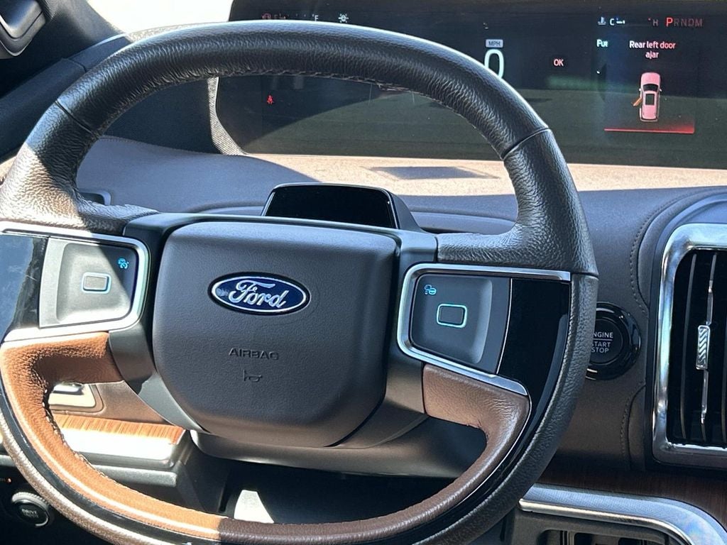 2025 Ford Expedition King Ranch