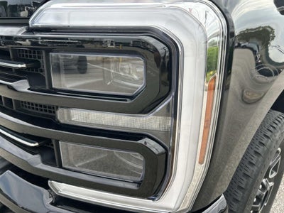 2025 Ford Super Duty F-250 Pickup Platinum