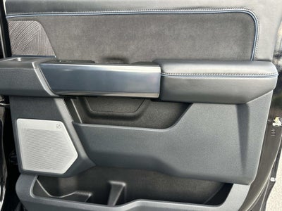 2025 Ford Super Duty F-250 Pickup Platinum