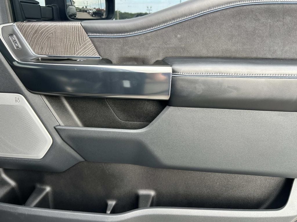 2025 Ford Super Duty F-250 Pickup Platinum