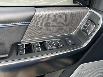 2025 Ford Super Duty F-250 Pickup Platinum
