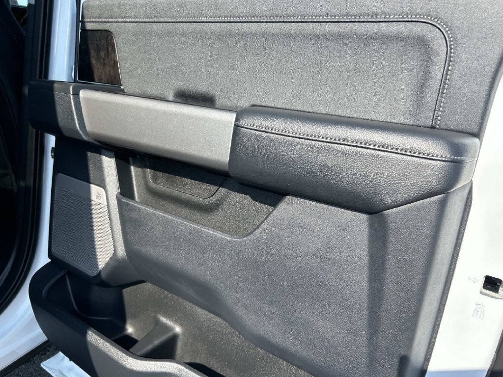 2025 Ford Super Duty F-250 Pickup Lariat