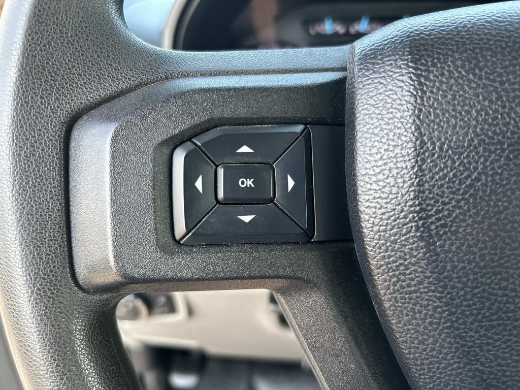 2021 Ford Super Duty F-350 DRW Pickup XL