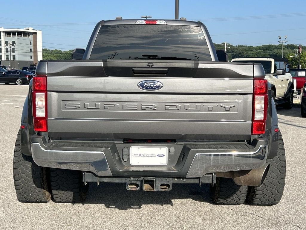 2022 Ford Super Duty F-350 DRW Pickup XLT