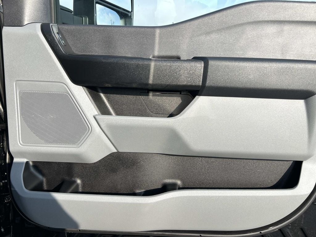 2026 Ford Super Duty F-450 Pickup XL DRW