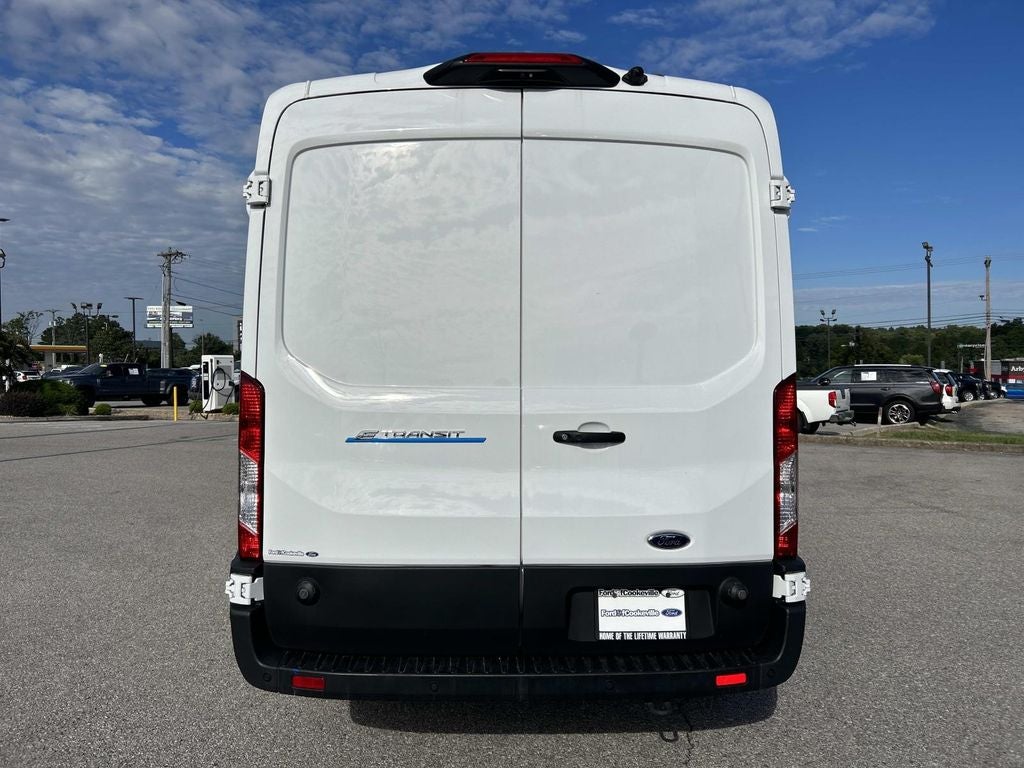 2023 Ford E-Transit Cargo Van Base