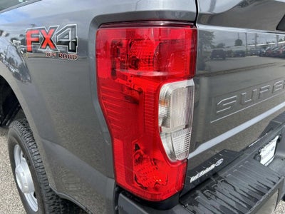 2022 Ford Super Duty F-350 SRW Pickup XL