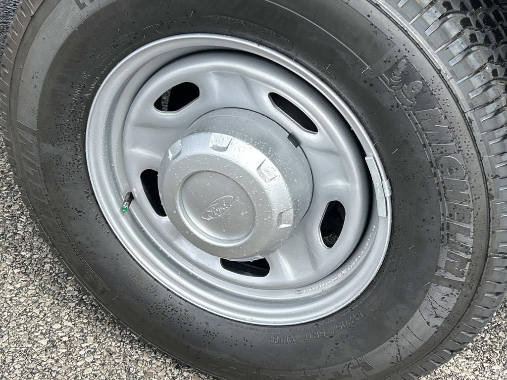 2022 Ford Super Duty F-350 SRW Pickup XL