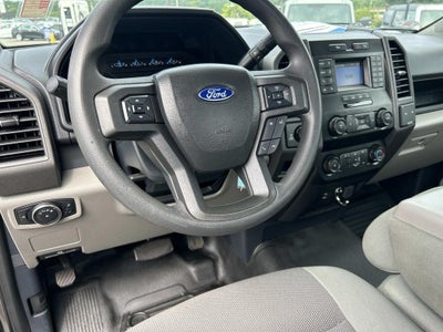 2022 Ford Super Duty F-350 SRW Pickup XL