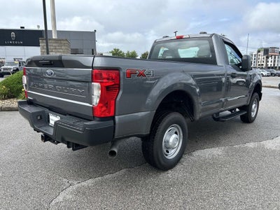 2022 Ford Super Duty F-350 SRW Pickup XL