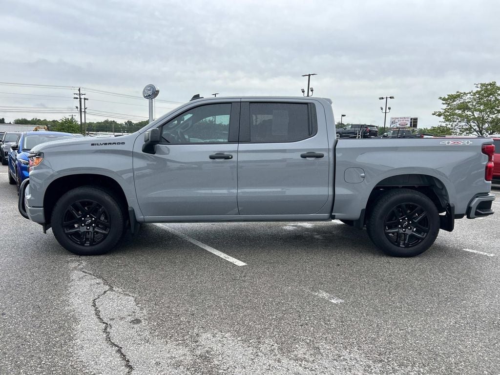 2024 Chevrolet Silverado 1500 Custom