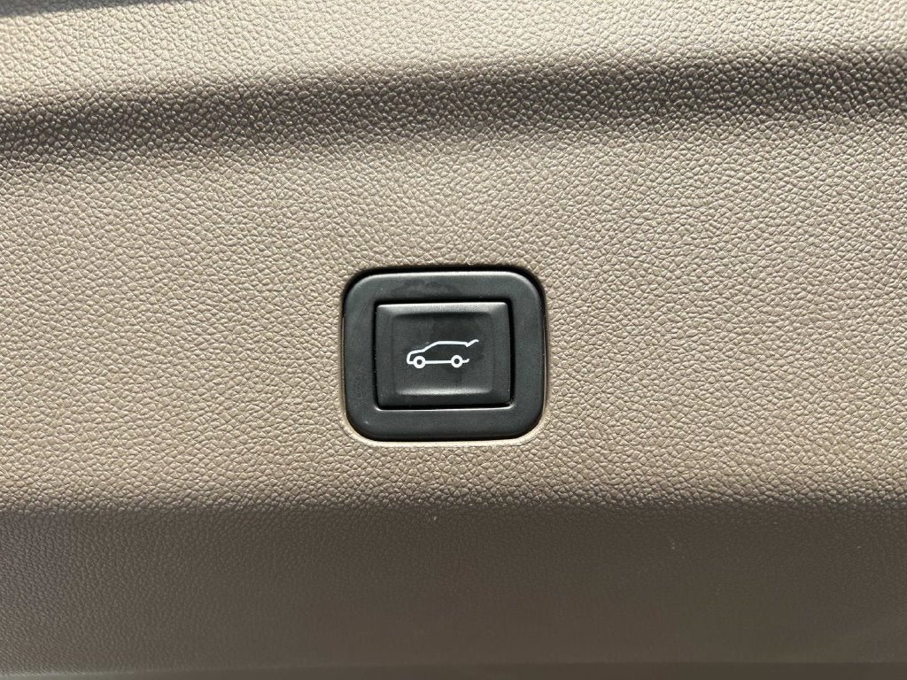 2023 GMC Yukon Denali Denali