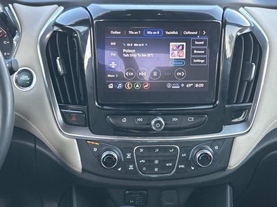 2023 Chevrolet Traverse Premier
