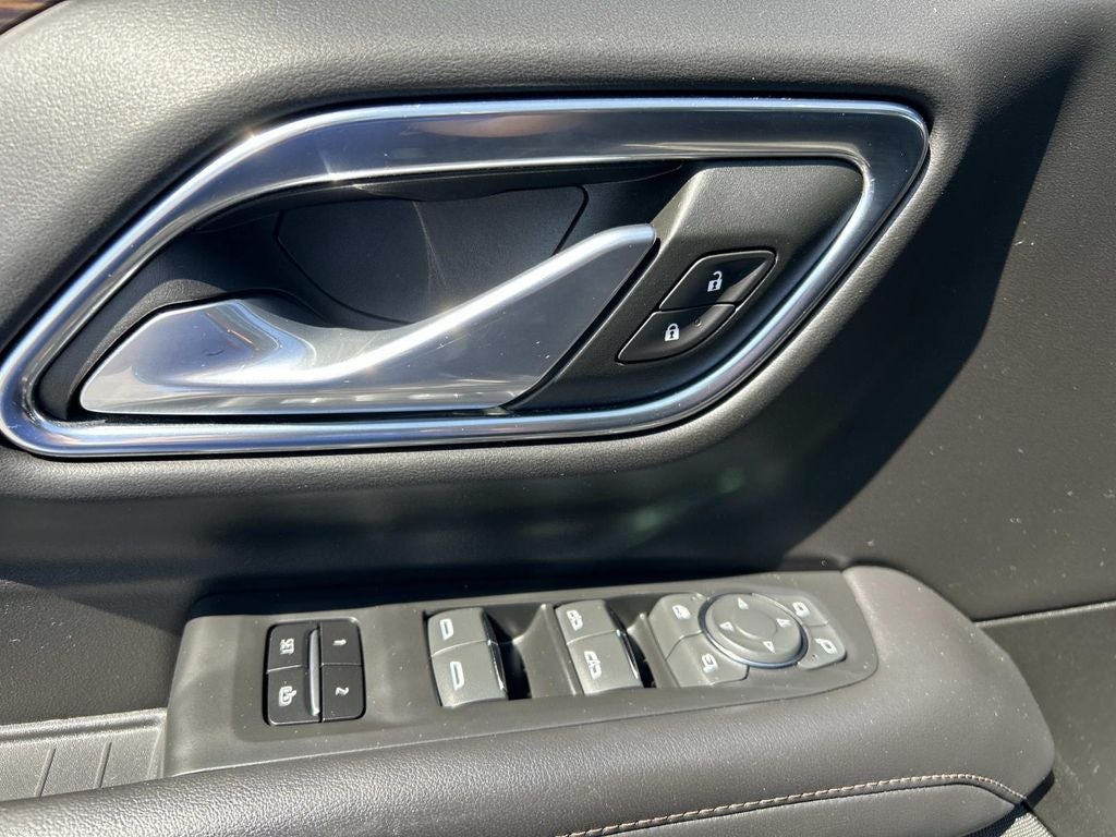 2022 Chevrolet Suburban High Country
