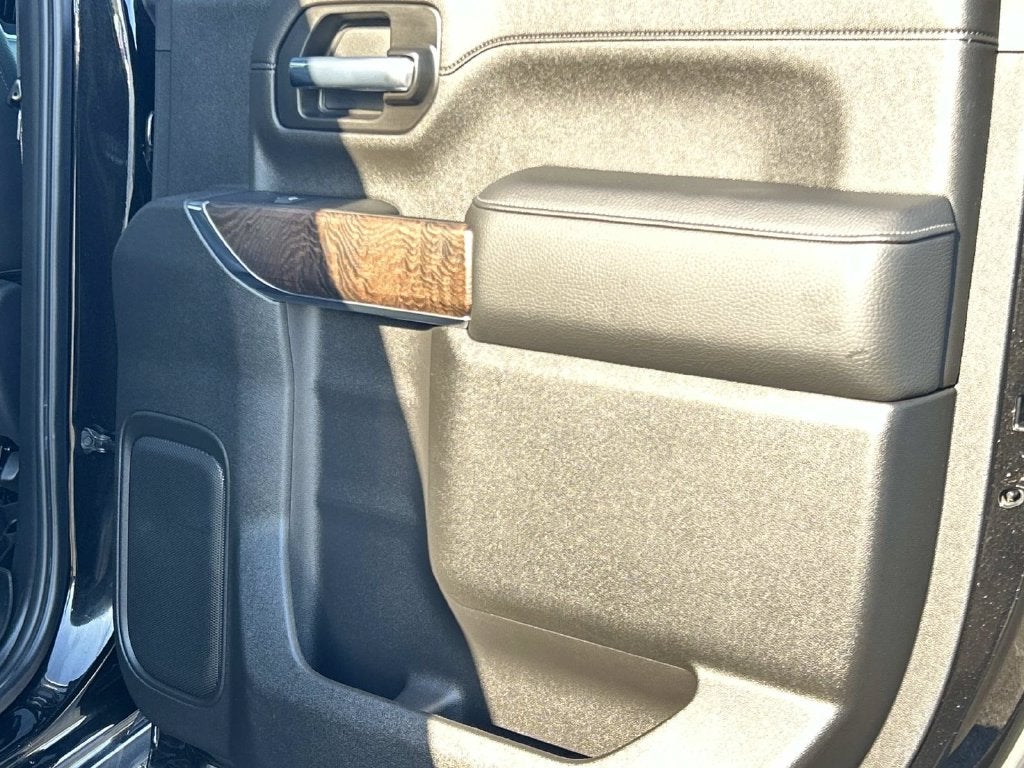 2022 GMC Sierra 3500HD Denali