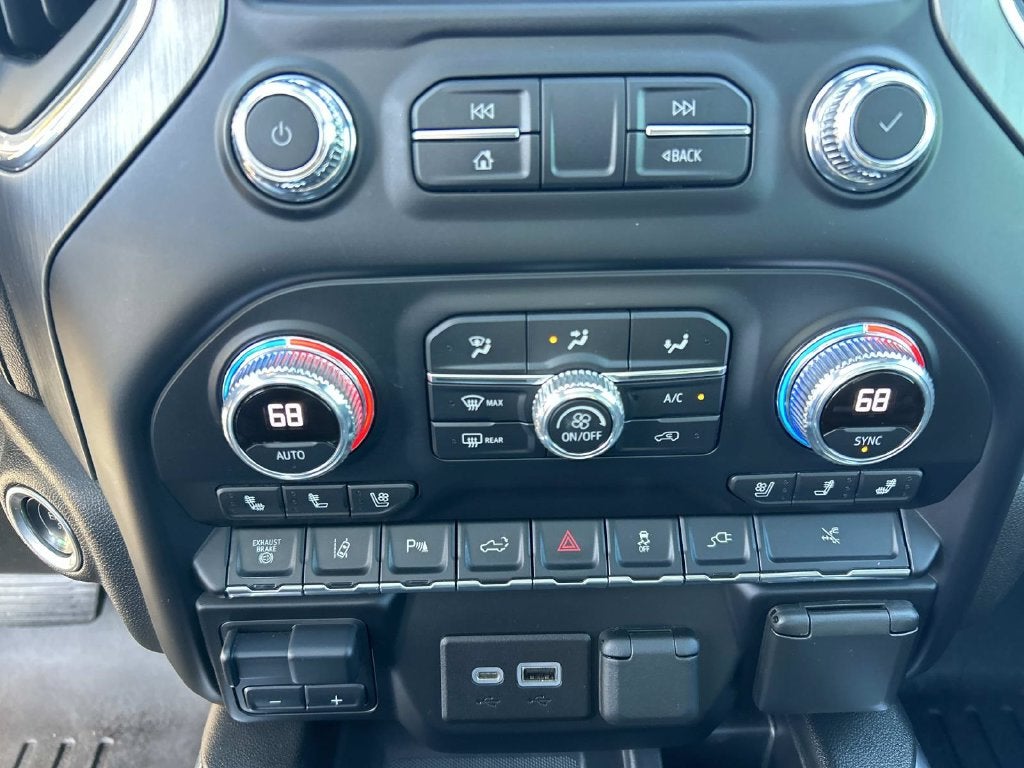 2022 GMC Sierra 3500HD Denali