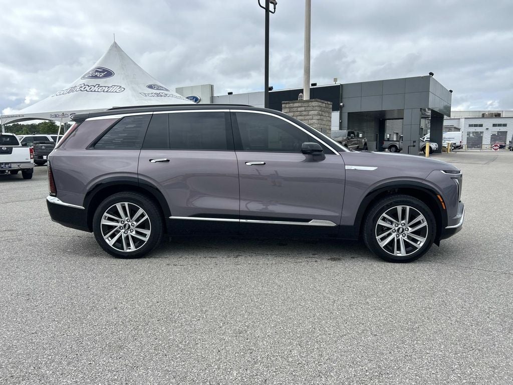 2026 Cadillac VISTIQ Luxury