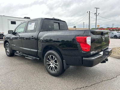 2024 Nissan Titan SV