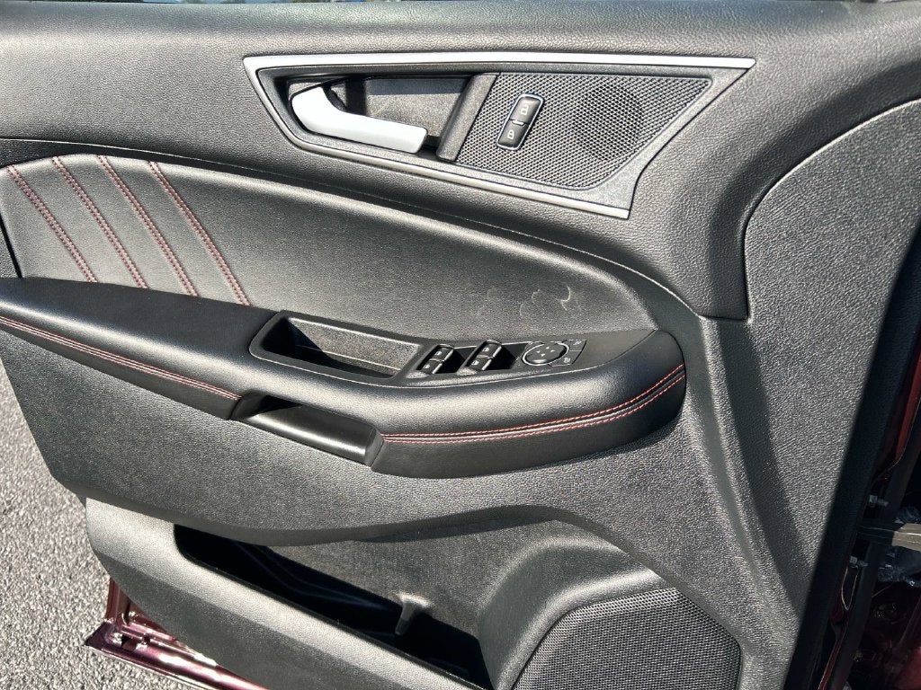 2024 Ford Edge ST Line