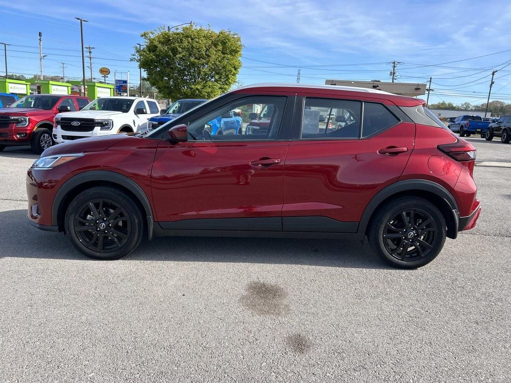 2023 Nissan Kicks SV