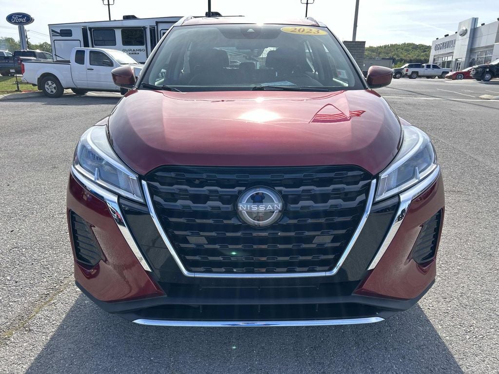 2023 Nissan Kicks SV