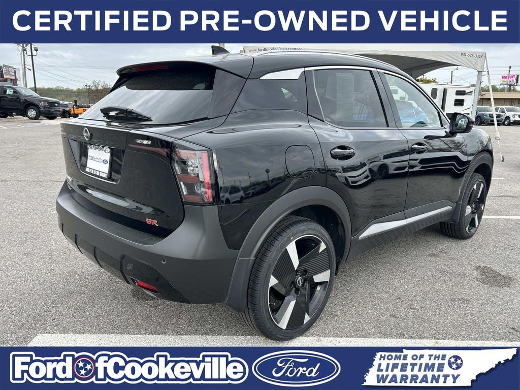 2025 Nissan Kicks SR