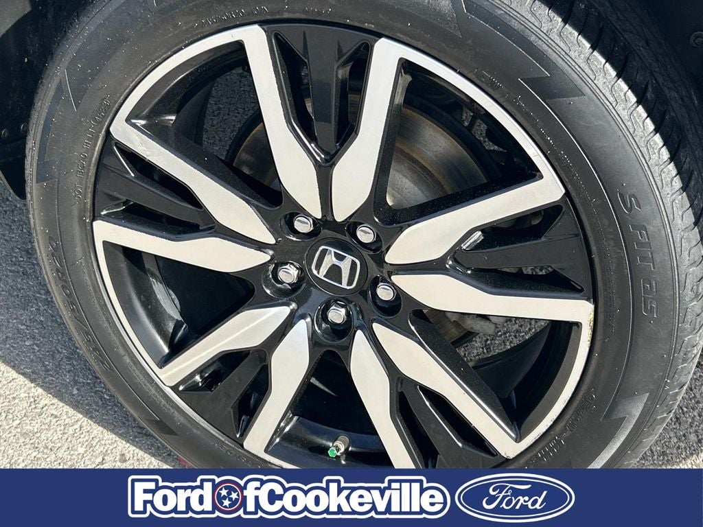 2020 Honda Pilot Touring 8 Passenger