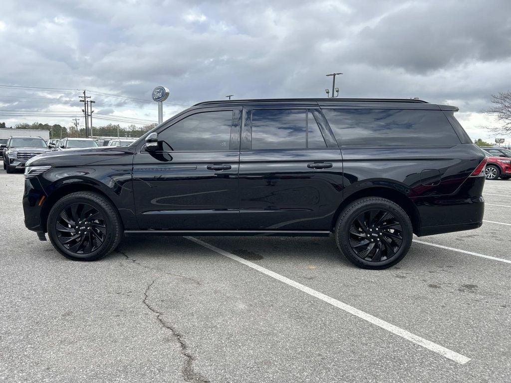 2025 Lincoln Navigator L Reserve