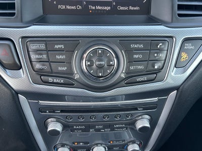 2019 Nissan Pathfinder SL