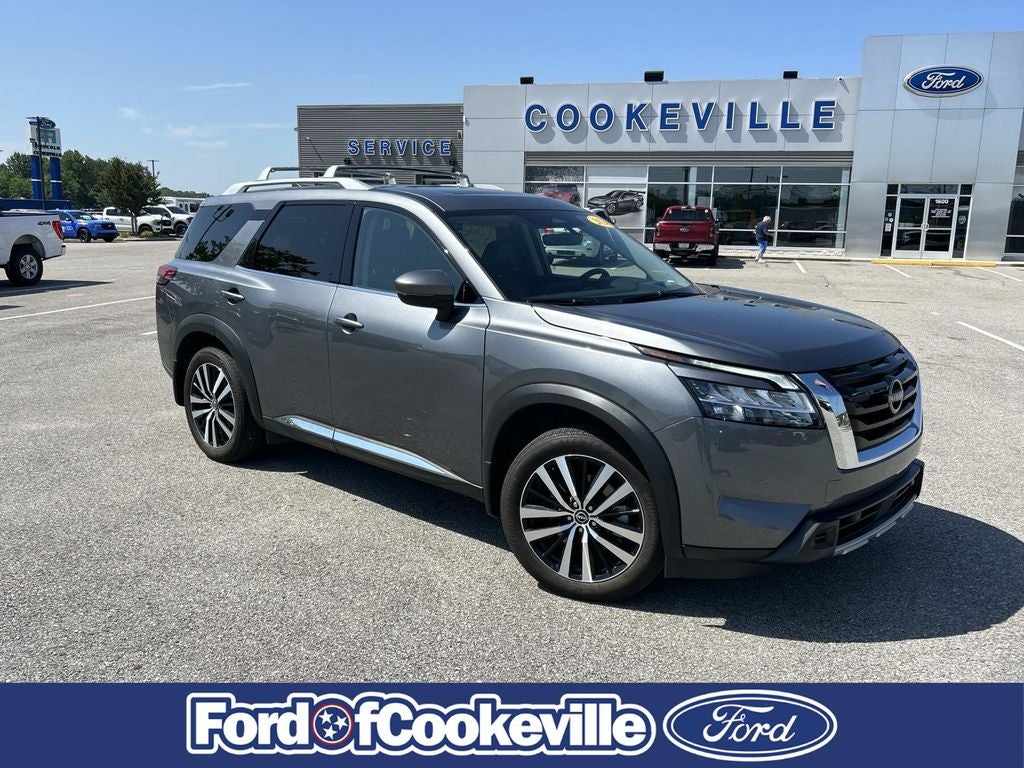 2024 Nissan Pathfinder Platinum