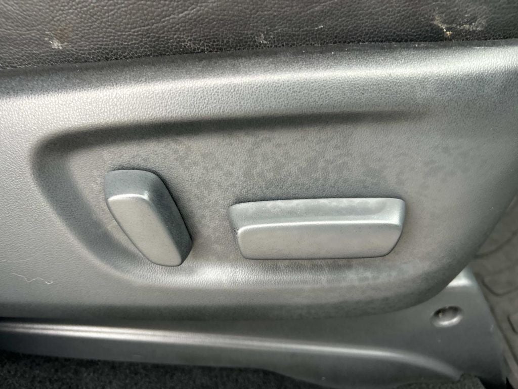 2016 Toyota Sienna SE 8 Passenger