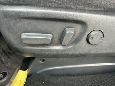 2016 Toyota Sienna SE 8 Passenger