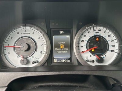 2016 Toyota Sienna SE 8 Passenger