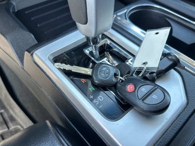 2017 Toyota Tundra Limited
