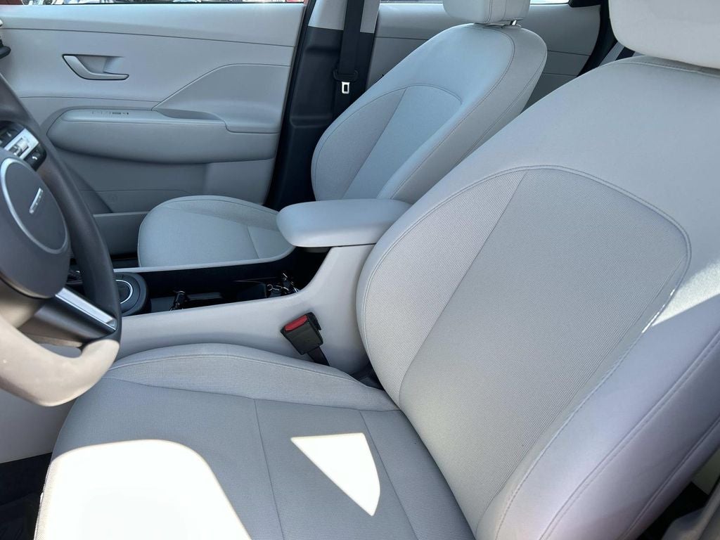 2024 Hyundai Kona SE