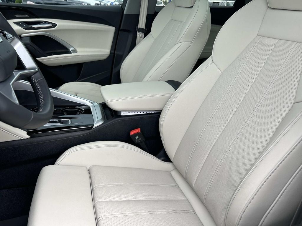 2025 Audi New Q5 2.0T Prestige quattro