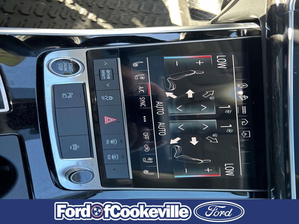 2024 Audi Q7 45 Premium Plus quattro