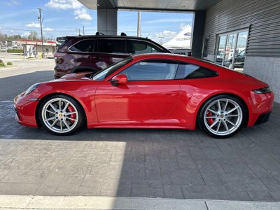 2024 Porsche 911 Carrera GTS