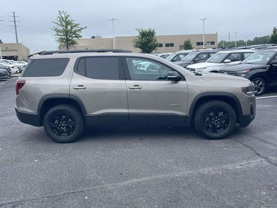 2023 GMC Acadia AT4