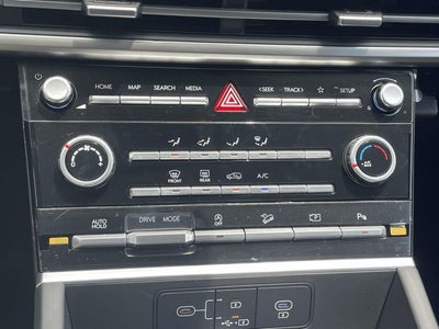 2027 Hyundai Santa Fe SE