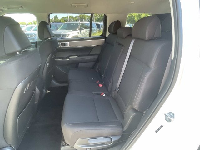 2027 Hyundai Santa Fe SE