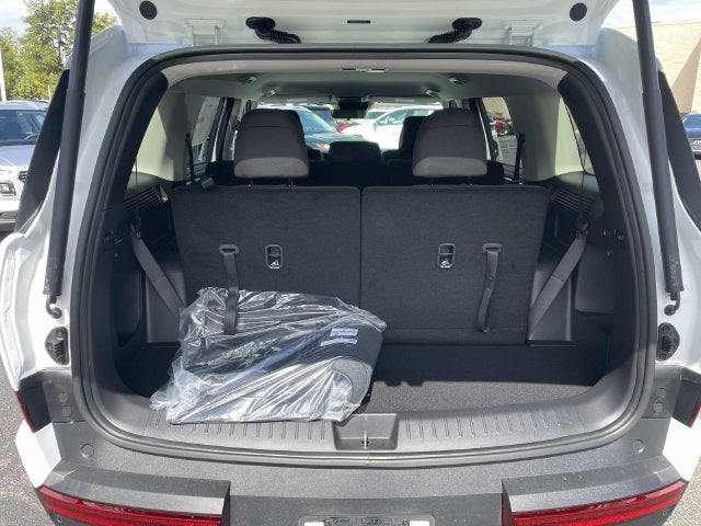 2027 Hyundai Santa Fe SE