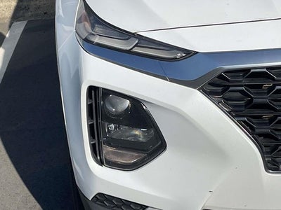 2020 Hyundai Santa Fe SE