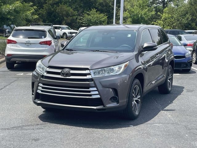 2019 Toyota Highlander LE