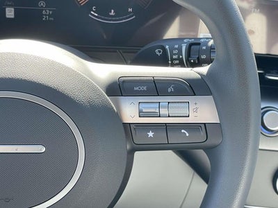 2026 Hyundai Kona SE FWD