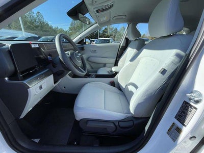 2026 Hyundai Kona SE FWD